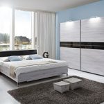 Schlafzimmer-Set "ACAPULCO" Komplettset Doppelbett Nachtkommoden Kleiderschrank Bett 180 x 200 Weißeiche Abs. Glas Grey