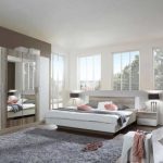 Schlafzimmer, Set, komplett, weiß mit Wildeiche-Nachbildung, Kleiderschrank Breite: 225 cm, Futonbett 180 x 200 cm, 2 Nachtschränke